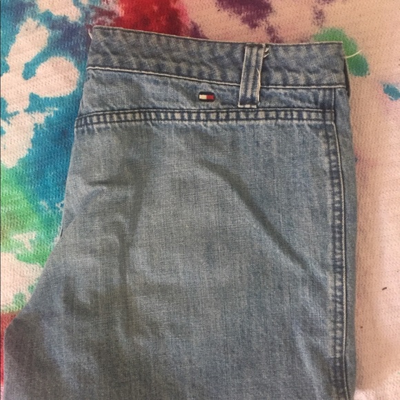 Tommy Jean Shorts - Picture 2 of 5